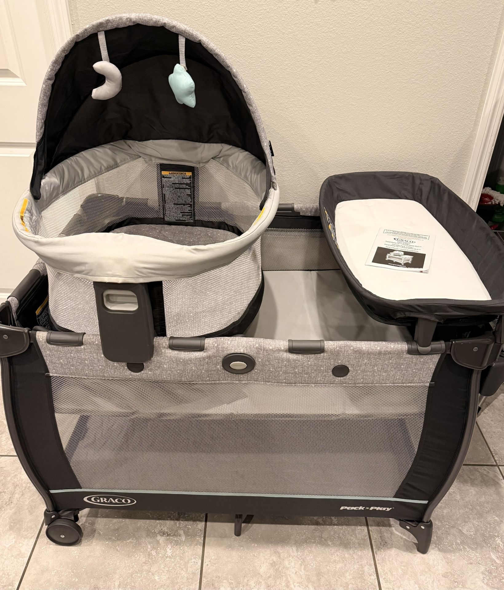 Graco Pack n Play Travel Dome LX Playard 