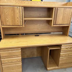 Solid Oak Office Desk W/ Matching Hutch Top
