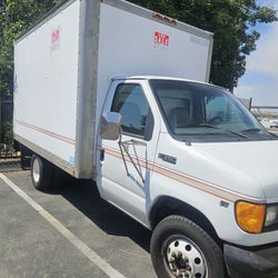2000 Ford E-350