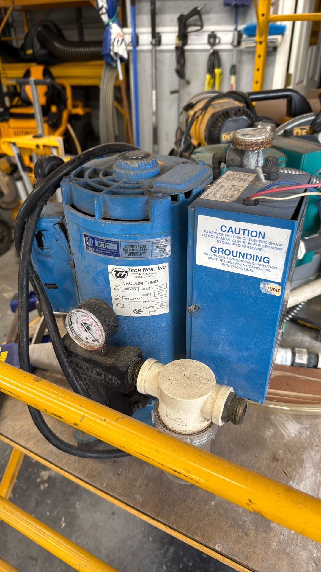 Vacuum Pump