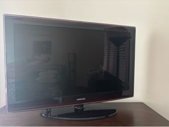 40” Samsung TV