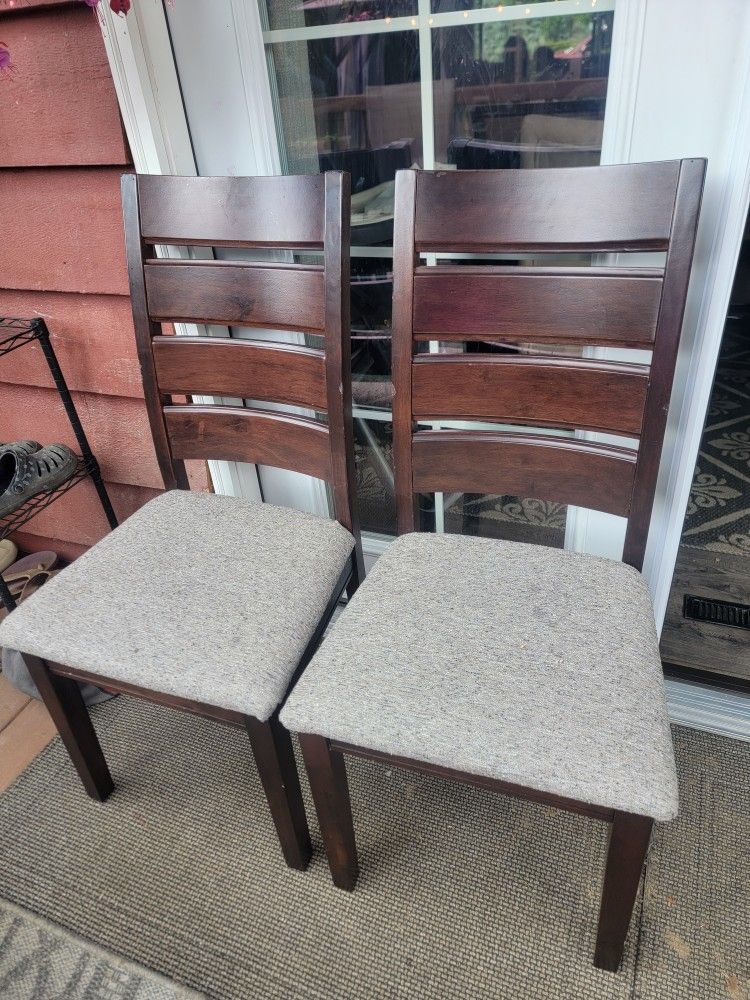 6 Dining Chairs