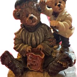 Boyds Bears Frankie & Igor...Minor Adjustments- Bearstone #81007
