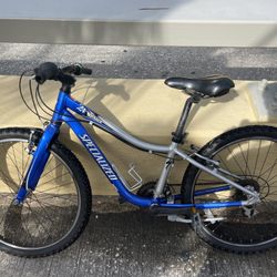 Specialized Bike Hotrock 24