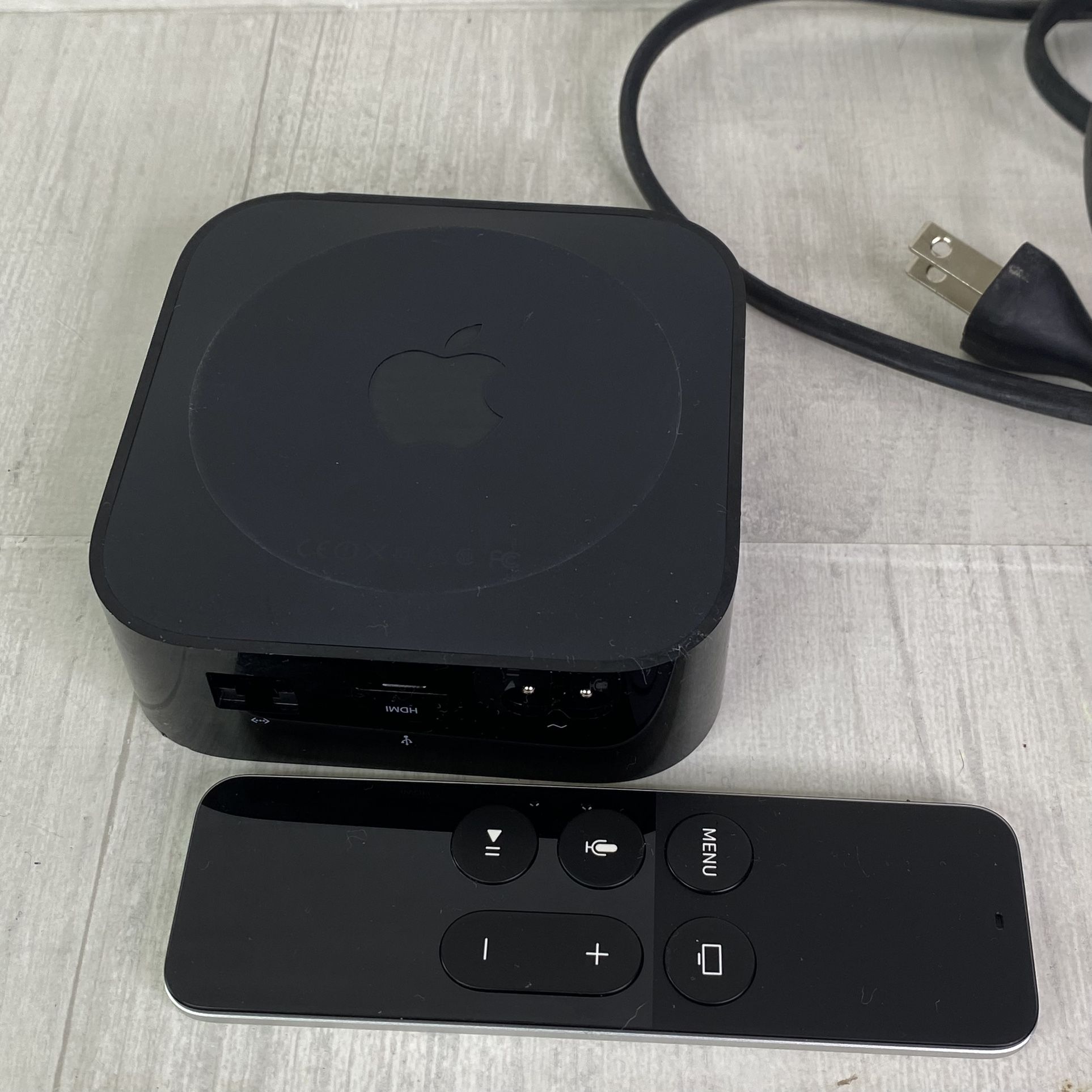 Apple TV(第4世代) 未開封】Apple TV 第四世代 32GB 本体セット Apple