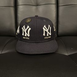 New York Yankees Fitted Hat Size 7 1/4 