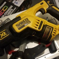 20v XR Dewalt cordless Brushless reciprocating Saw Plus Battery, Charger