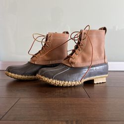 LL Bean Womens 6” Bean Boots