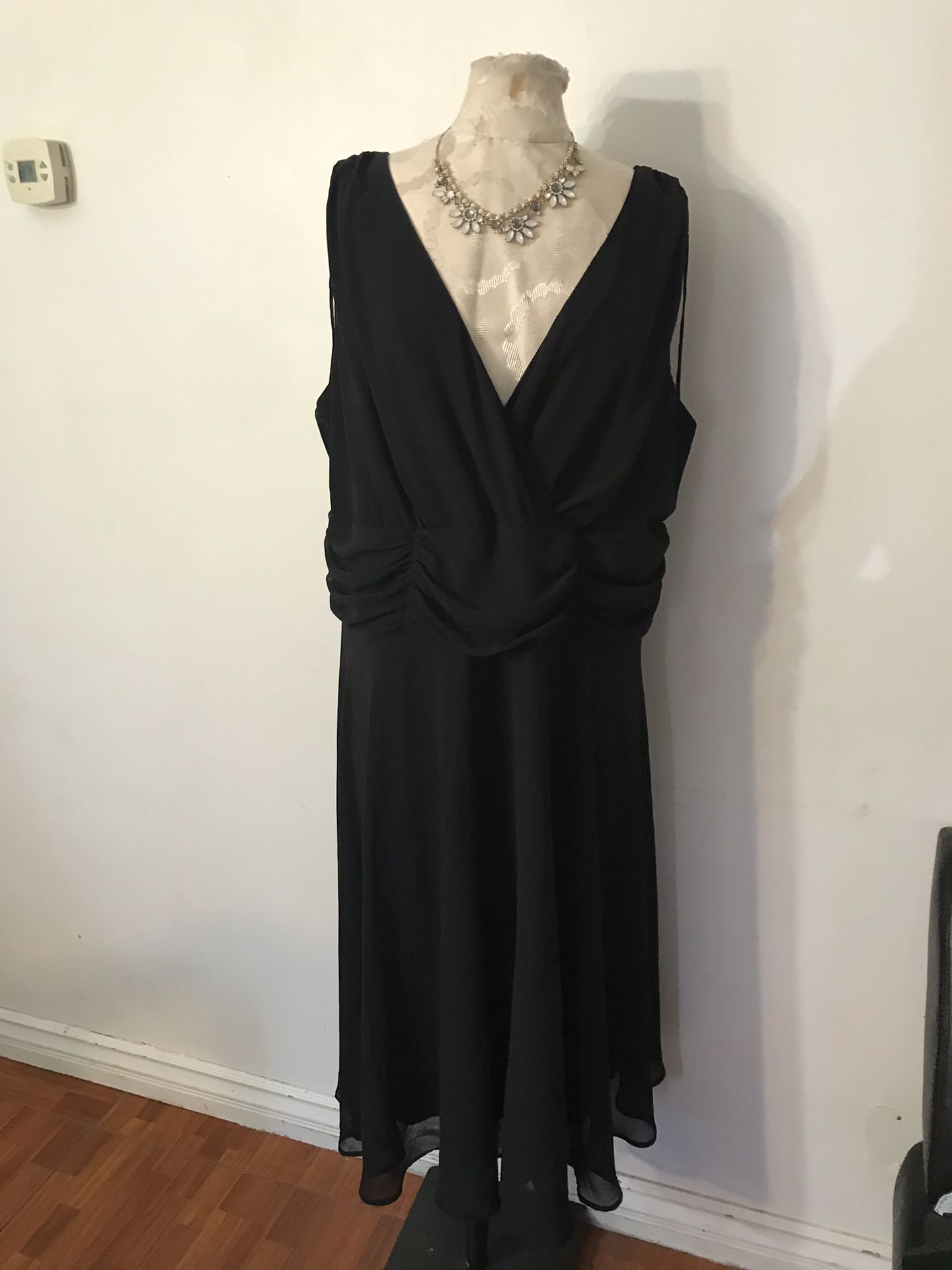 Black dress size 18w
