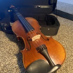 4/4 Violin + Bow + Case + Headrest + Rosin 