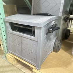 Suncast Smart Tube Hose Hideaway with Brass Connections