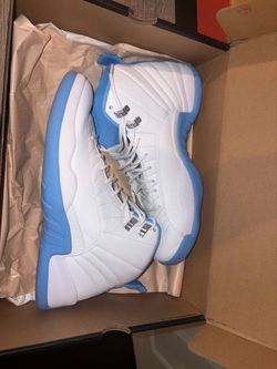 Jordan 12’s size 10