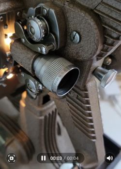 Revere 8 MM PROJECTOR