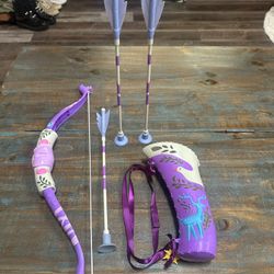 Rapunzel Bow and Arrow Set