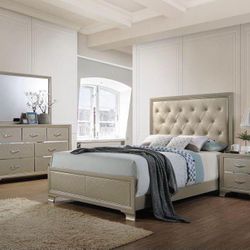 Brand  New Queen Size Bedroom Set$999.financing  Available No Credit Needed Delivery 