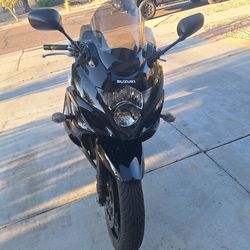 2011 Suzuki gsx1250fa