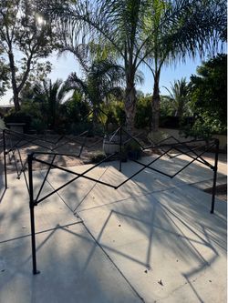 Leg Pop Up Canopy