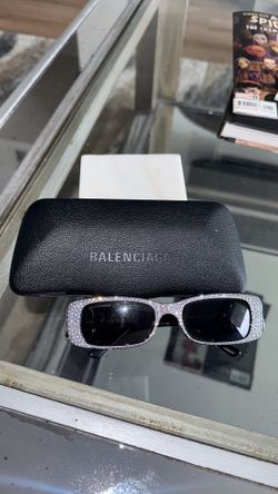 BALENCIAGA - DYNASTY RECTANGLE SUNGLASSES IN BLACK
