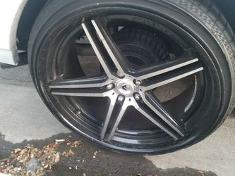 22 in staggered rims