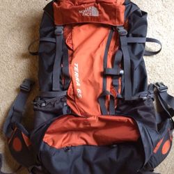 North Face backpack terra 65L