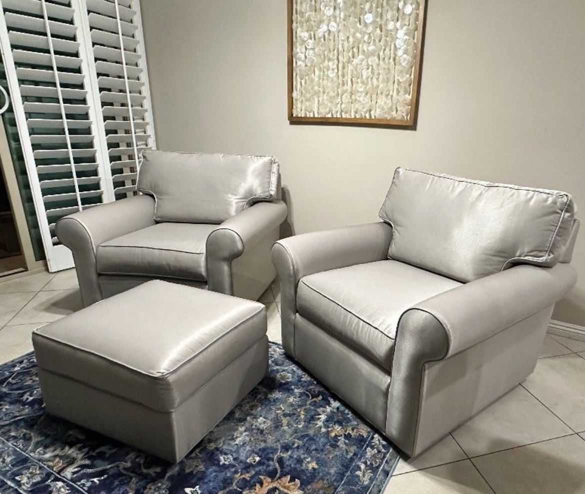 Beautiful Silver Ethan Allen Armchairs And Ottoman 