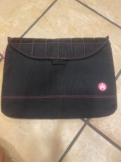 Pink black lap top sleeve carrier