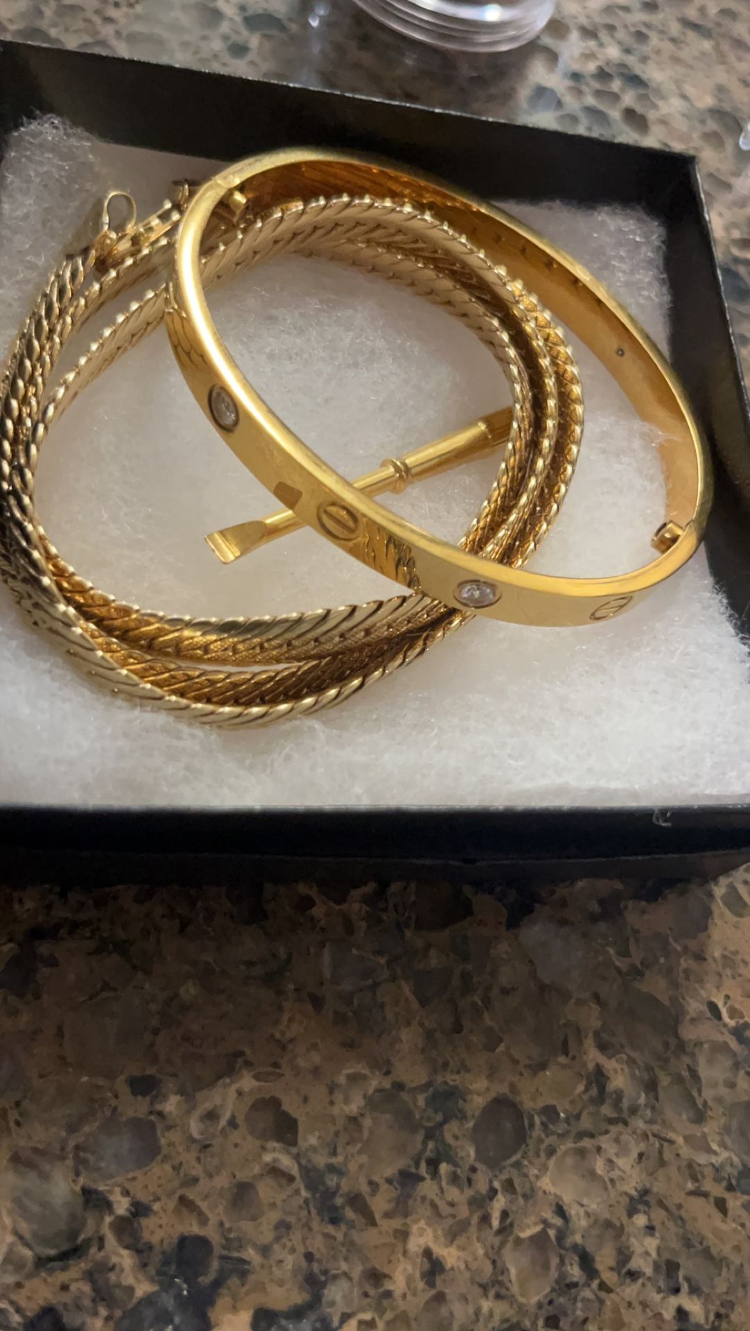 Cartier Bracelet And Herringbone Chain(perfect Gift For Mother’s Day)