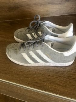 Adidas Youth Shoes 3.5