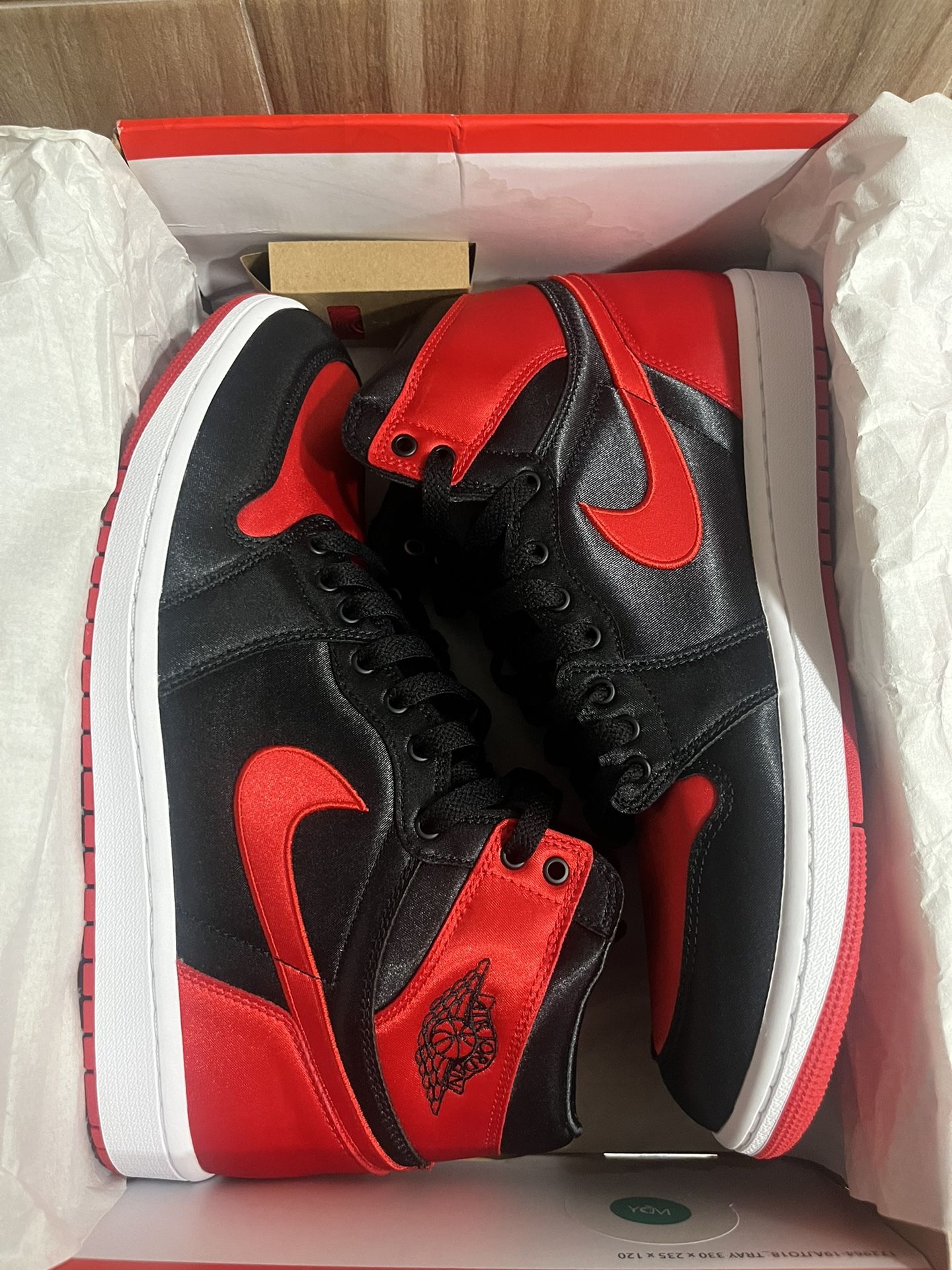 Women’s Air Jordan 1 Retro High OG “Satin Bred” 2023 Release