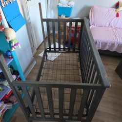 Baby crib