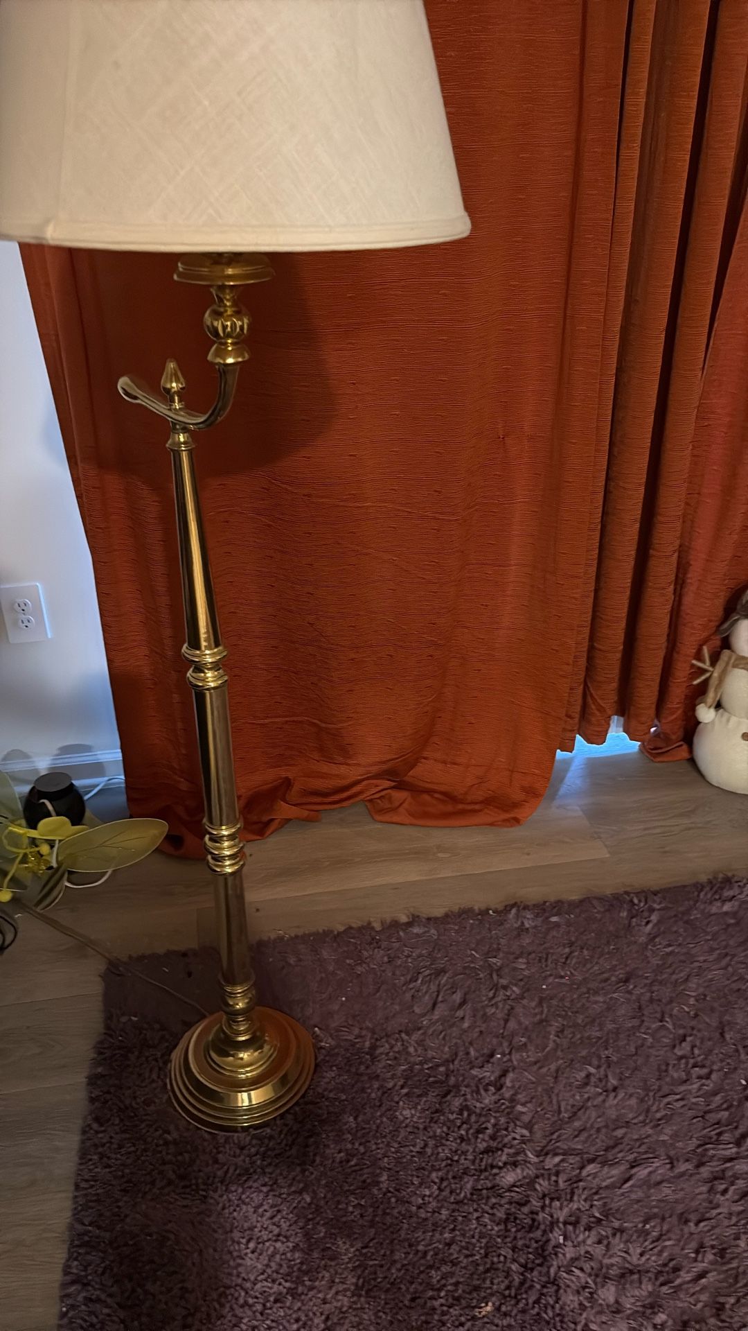 Heavy Antique Brass Lamp 
