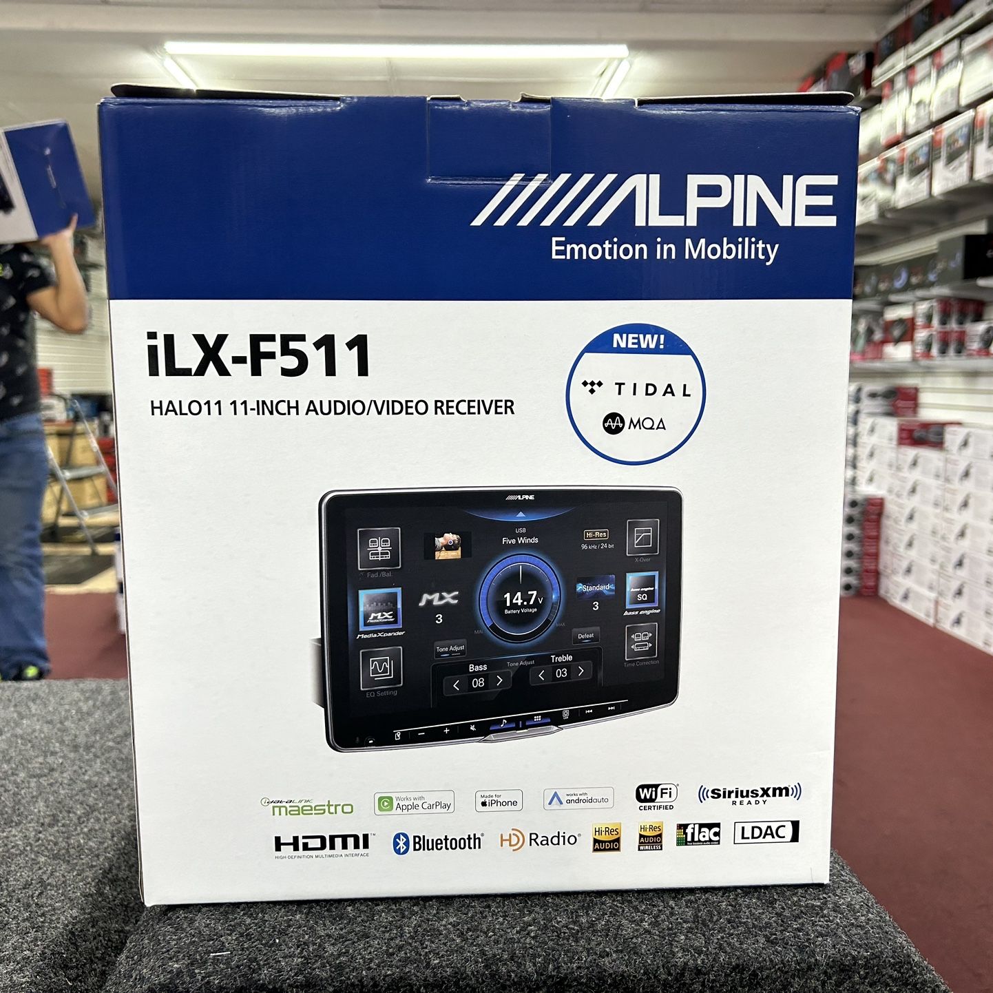 Alpine ILX-511 Apple Carplay And Android, Auto 11 Inch Touchscreen Stereo System