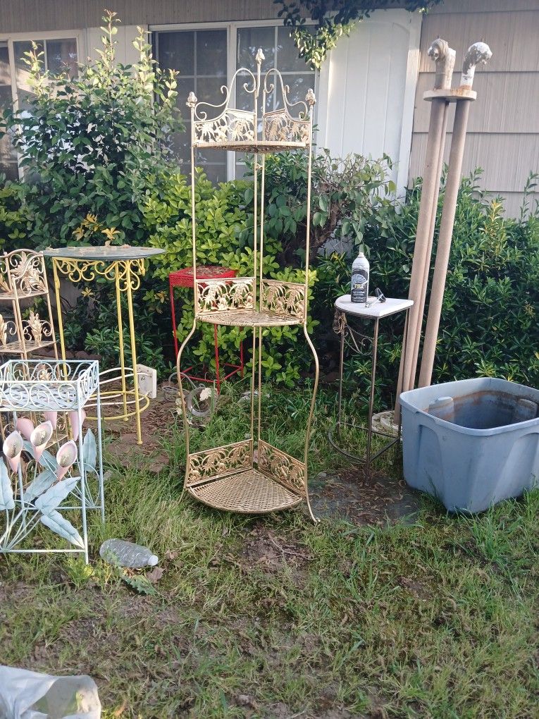 3 Tier Metal & Bamboo Collapsible Corner Plant Stand