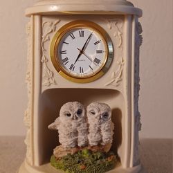 Vintage Two Owl Figurine Clock by Country Artists of England
