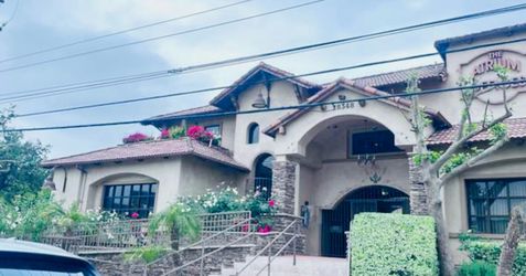 Rare Office Lease Opportunity In Agoura.