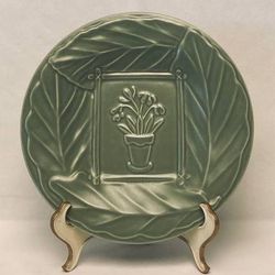 Pfaltzgraff Serenity Green luncheon buffet plate sage 9” potted flowers design 