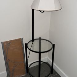Desk With Lamp