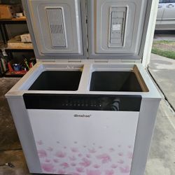 Kimchi Refrigerator