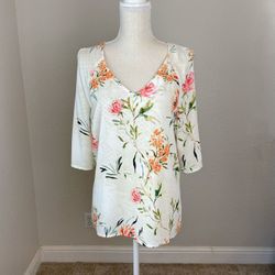 Floral print V neck blouse