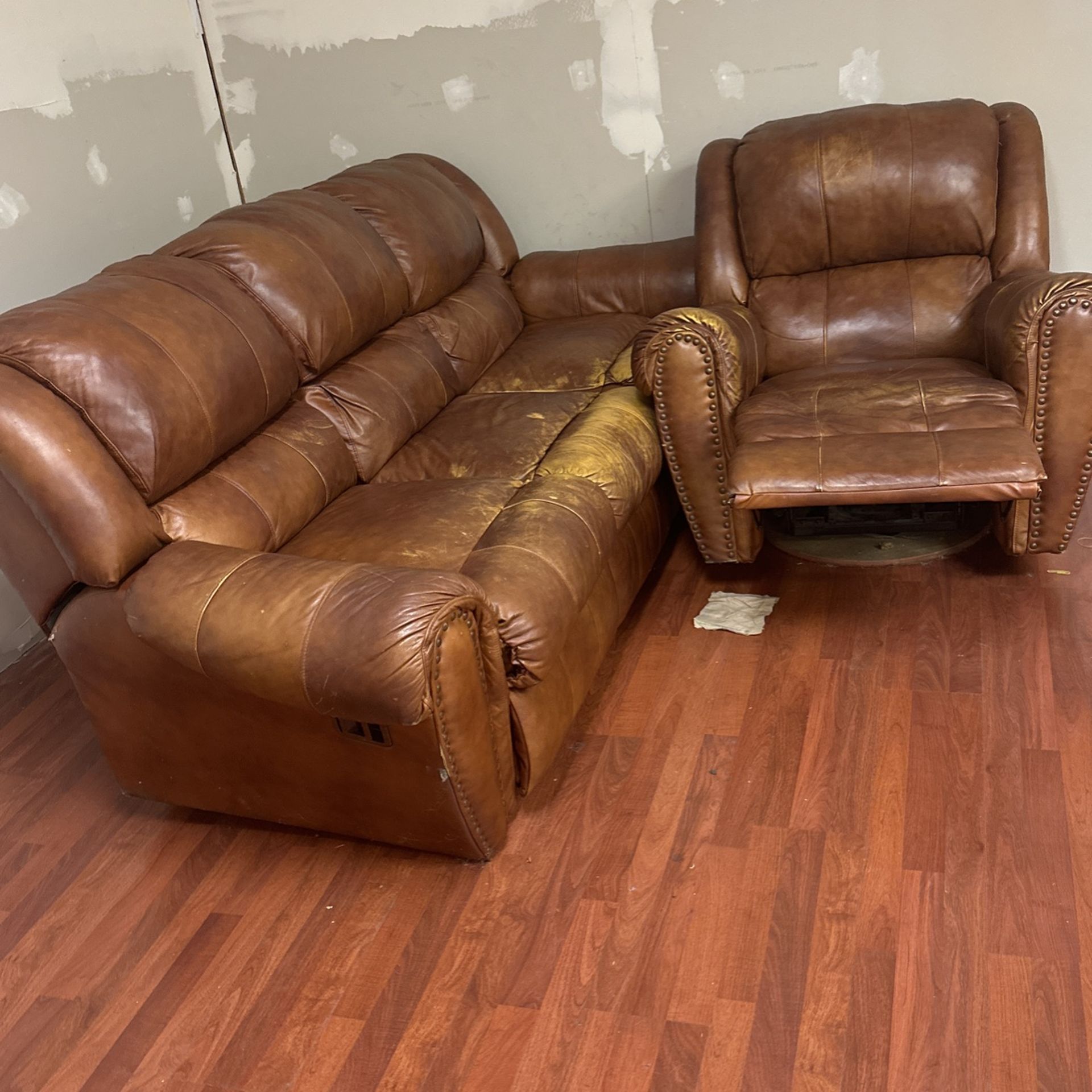 Free Leather Sofa