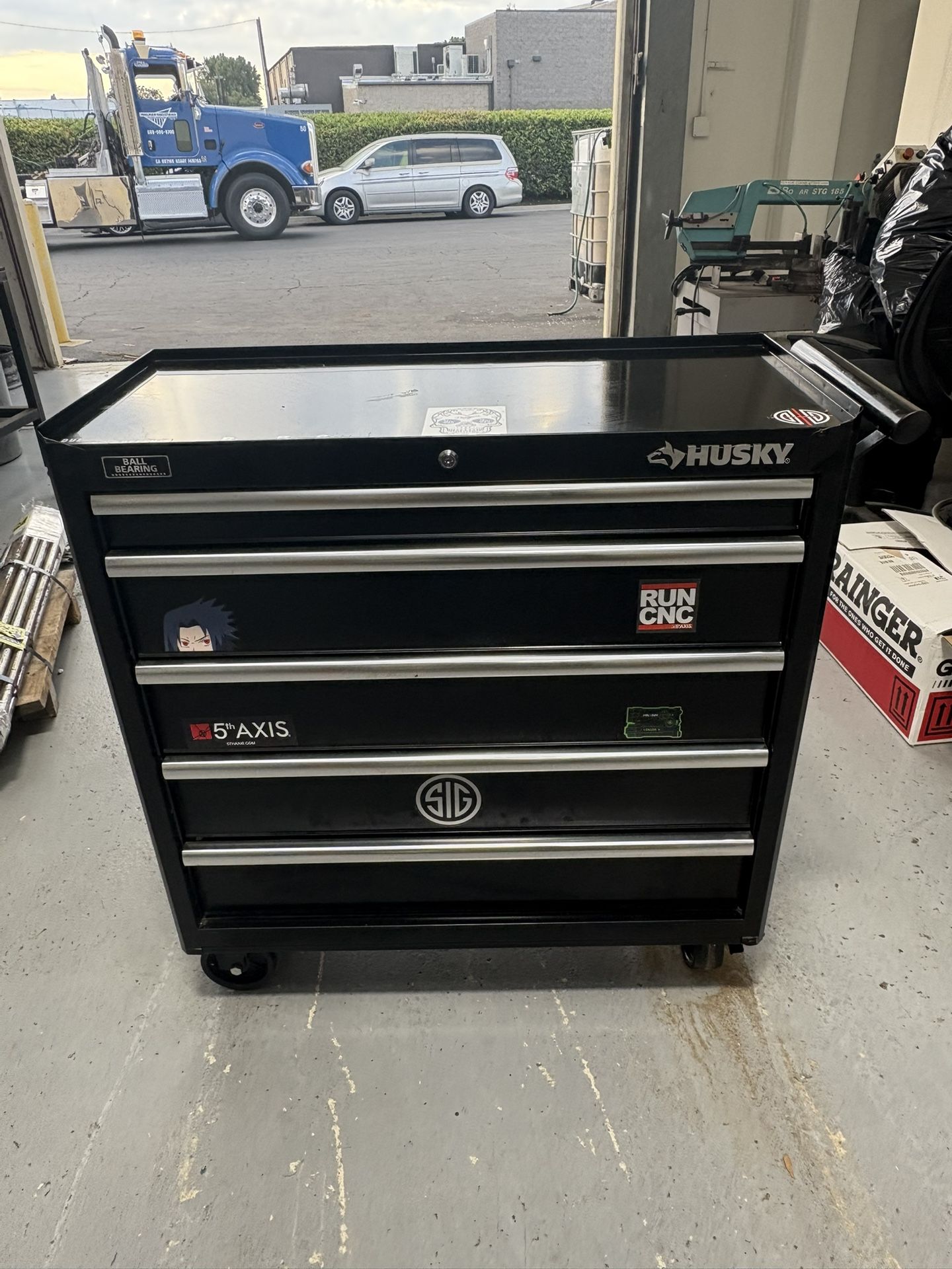 Husky 5 Drawer Tool Storage Cabinet With Wheels