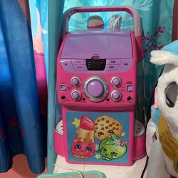 Shopkings Kareokee And CD Player It Comes With A Microphone