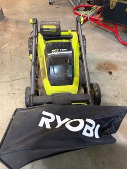 Lawnmower Ryobi 20 inch battery operated