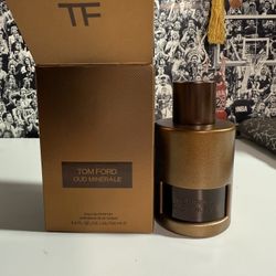 Tom Ford Oud Minerale 