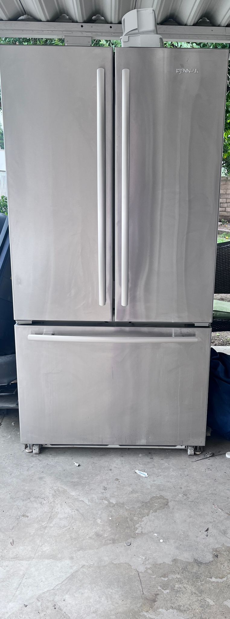 Jenn Air French Doors Refrigerator Stainless Steel for Sale in Los