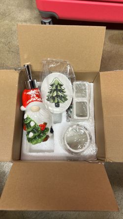 Christmas Gnome Bathroom Accessory Set
