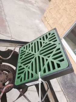 Plastic Square Low Profile Drainage Catch Basin with Grate in Green