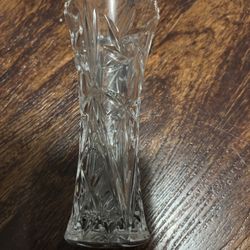 Vintage Cut Glass Bud Vase – Etched Floral Starburst Design