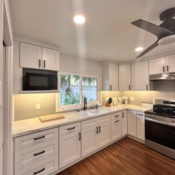 Kitchen Lights And Outlets