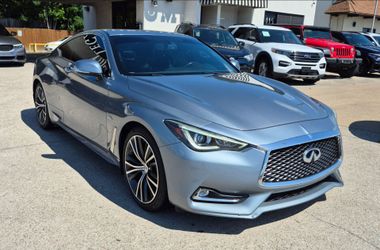 2017 Infiniti Q60
